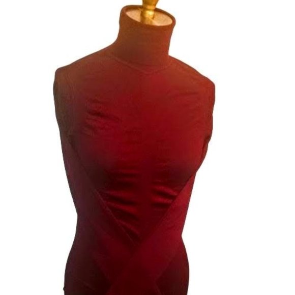 Joyce Leslie | Burgundy | Figure Fitting | Rouging | Size L - Picture 1 of 12